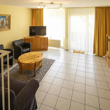 93m2 Mit 2 Schlafzimmern Am Edersee *
